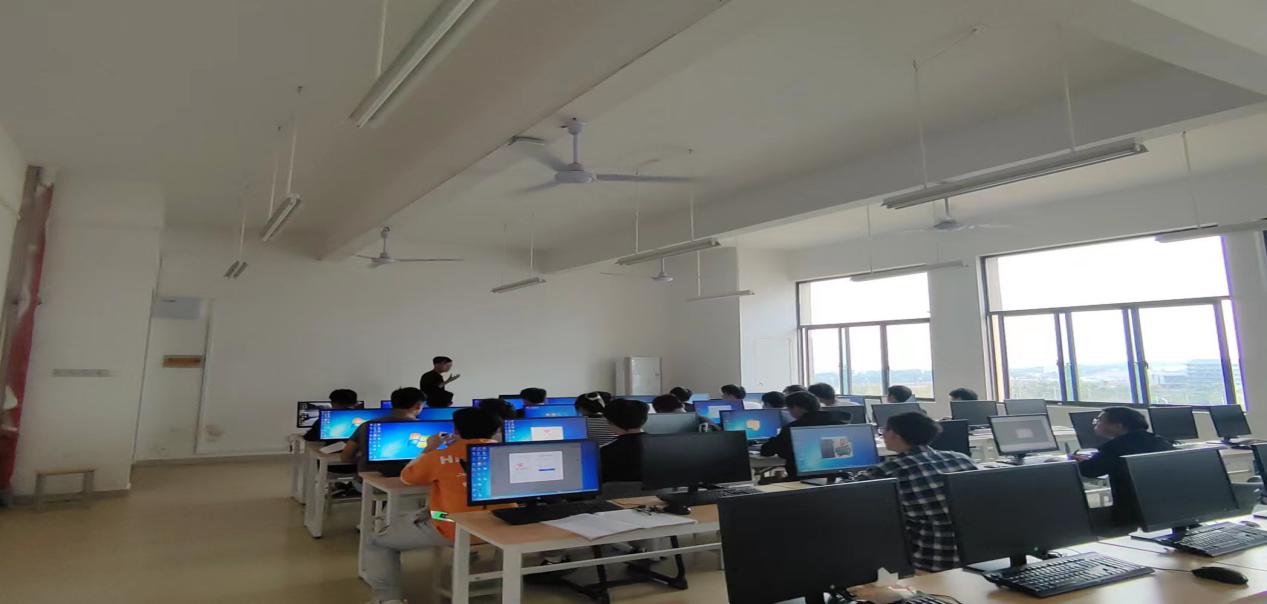 说明: ea37aded2427ce74f8edc46230d19ba